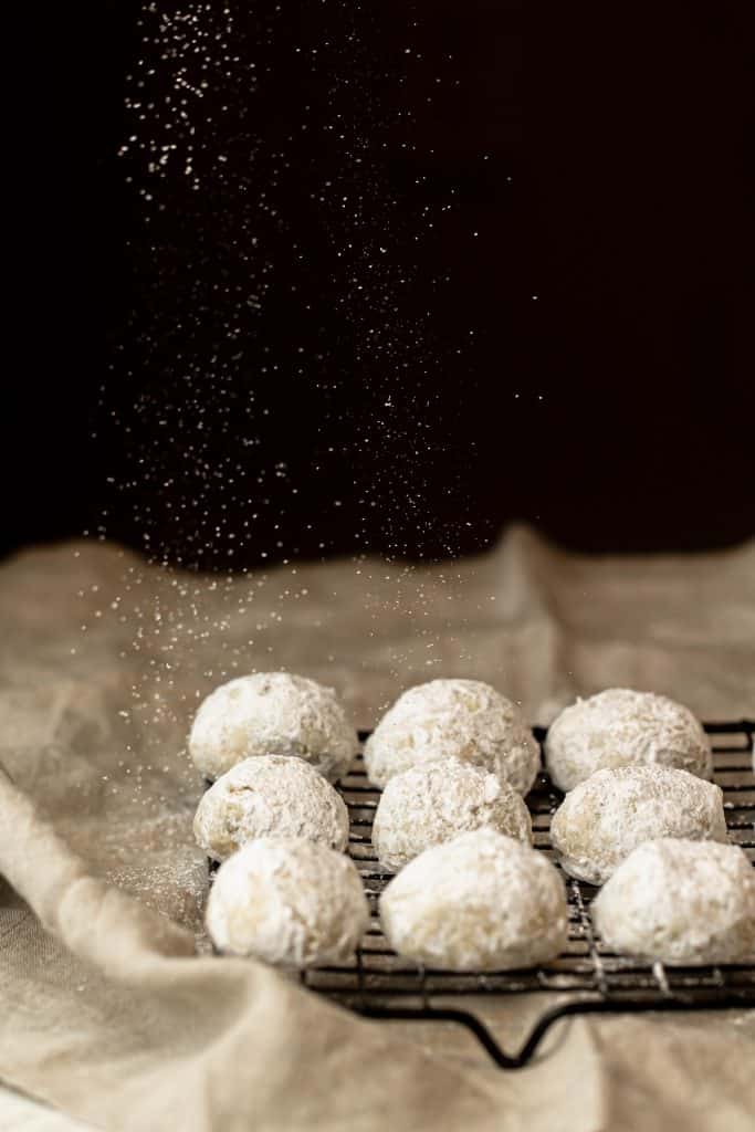 Pistachio snowball cookies